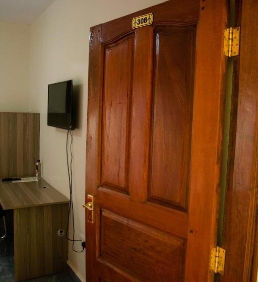 Отель Turbine Ngong