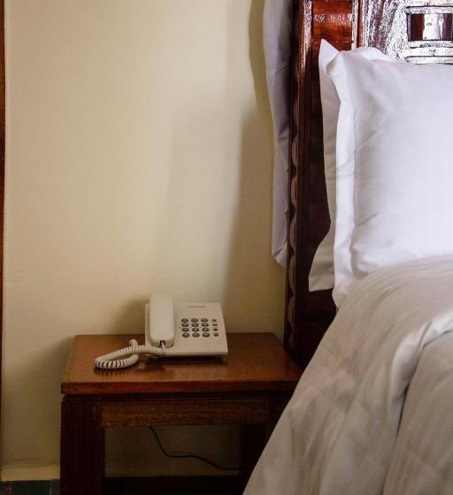 Отель Turbine Ngong