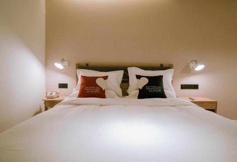 银座文度hotel文登昆嵛路百大广场店