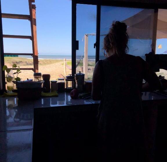 پانسیون La Pequeña Hostel