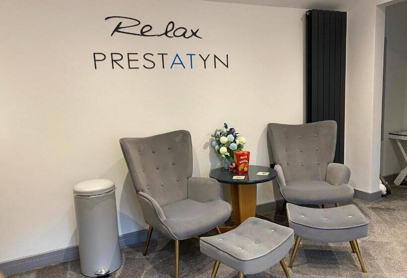 膳宿费 The Moores Castle Holiday Suites