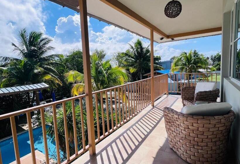 پانسیون Numero Uno Piñones