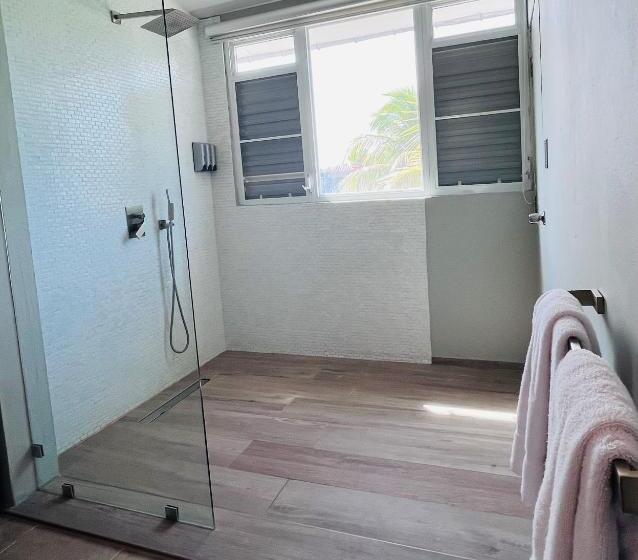 پانسیون Numero Uno Piñones