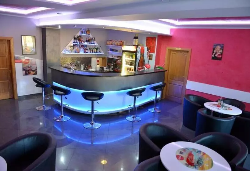 Majatalo Penzión Stavbet