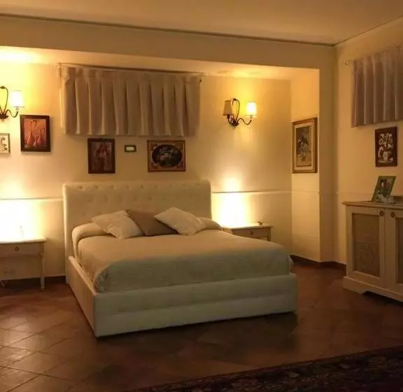 ペンション Villa San Redina   B&b