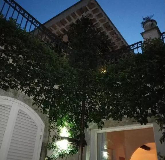 ペンション Villa San Redina   B&b