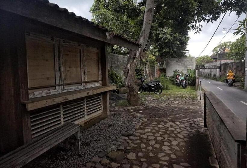 Пансион West Room At Semadi Living