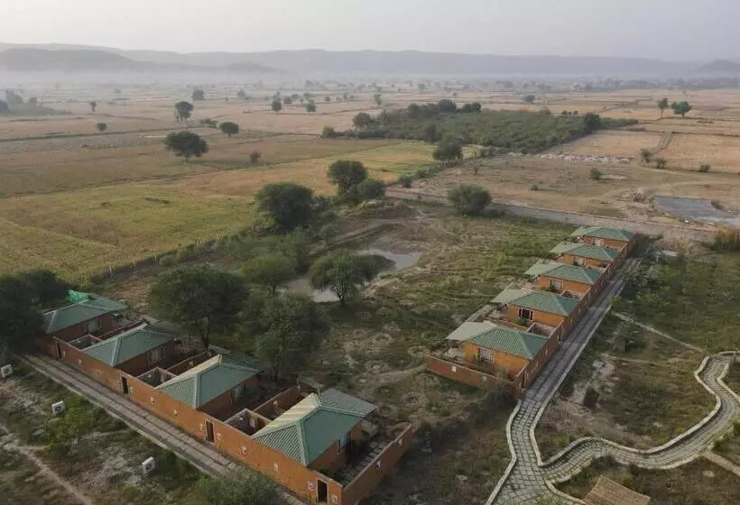 Lomakeskus Bagh Serai   Rustic Cottage With Private Pool