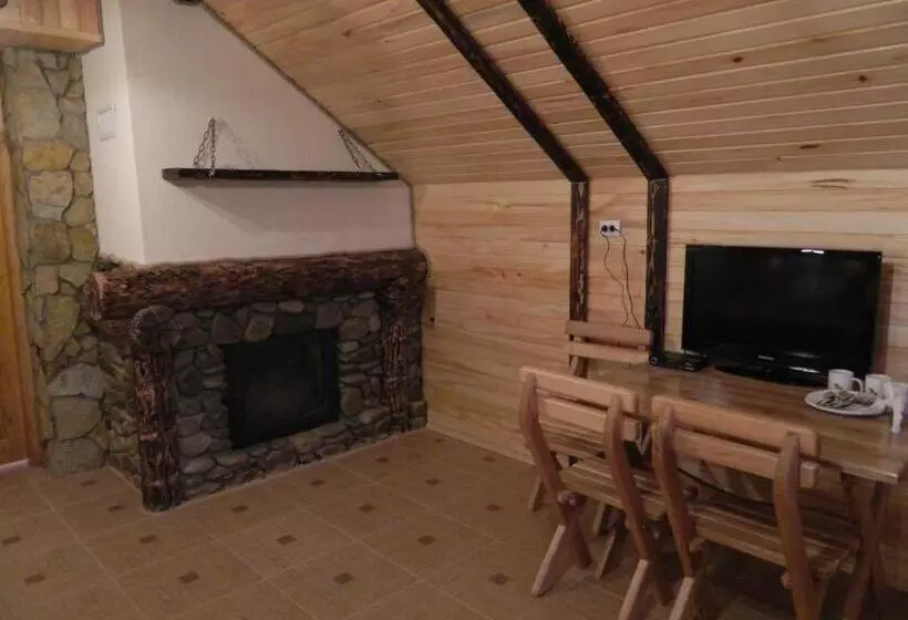 ユースホステル гостевая усадьба родовое гнездо