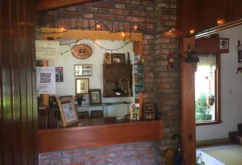 Retkeilymaja Alpina Hostería