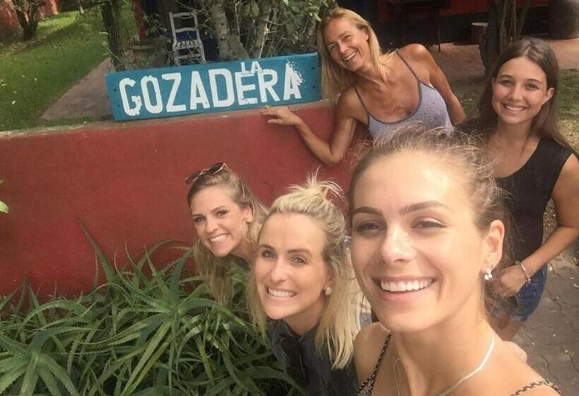 ユースホステル La Gozadera House