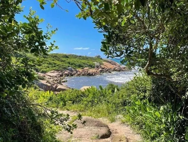 Retkeilymaja Pousada Ondas Do Embaú