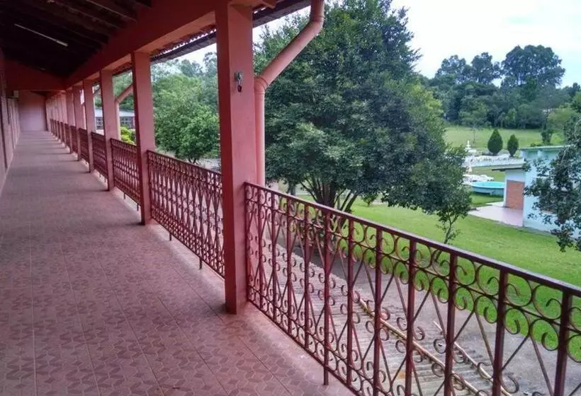 Retkeilymaja Pousada Porto Aventuras