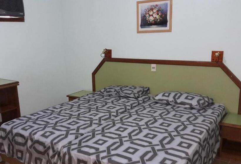 Alberg Pousada Porto Aventuras