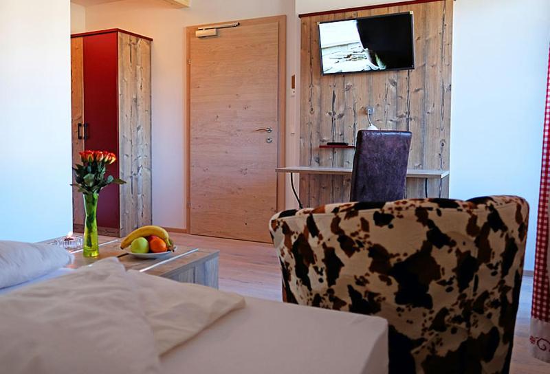 住宿加早餐 Dorfstub N Jochberg