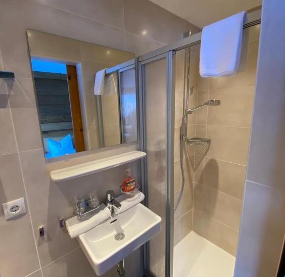 ベッドアンドブレックファースト Pension Kandaharblick