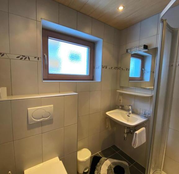 ベッドアンドブレックファースト Pension Kandaharblick