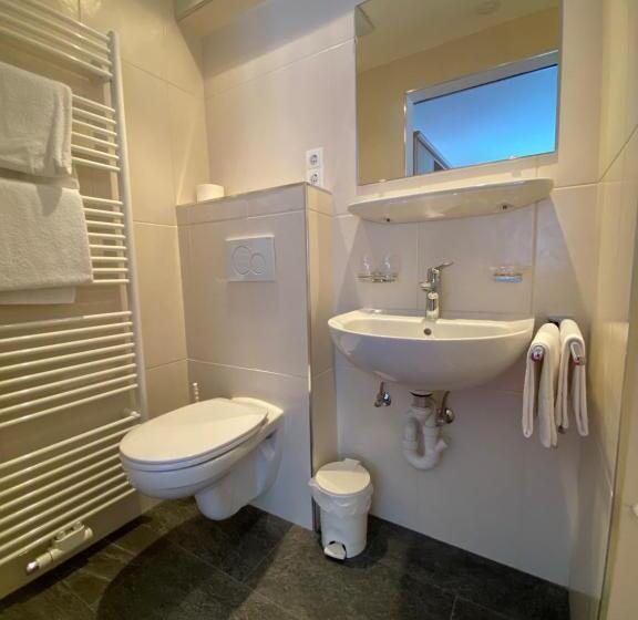 ベッドアンドブレックファースト Pension Kandaharblick