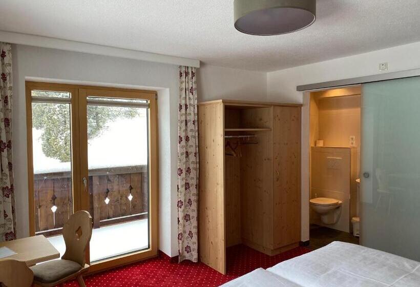 ベッドアンドブレックファースト Pension Kandaharblick