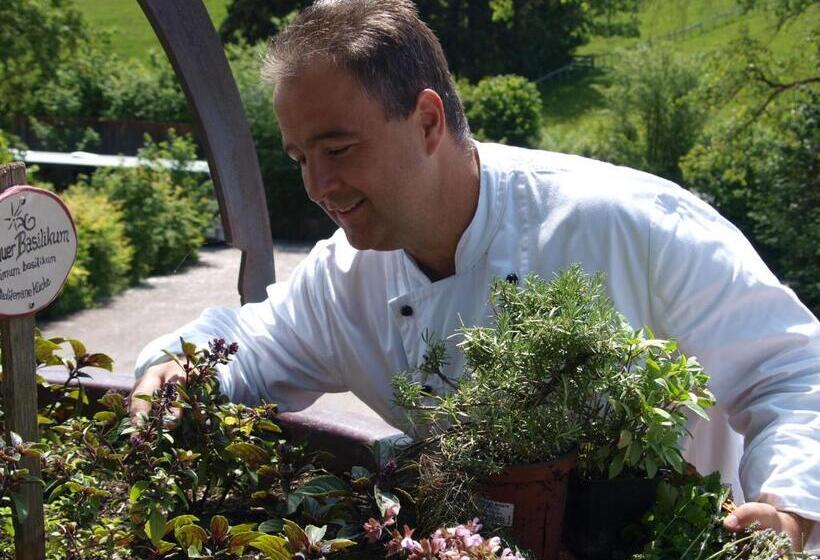 Hotel Der Bären In Zell