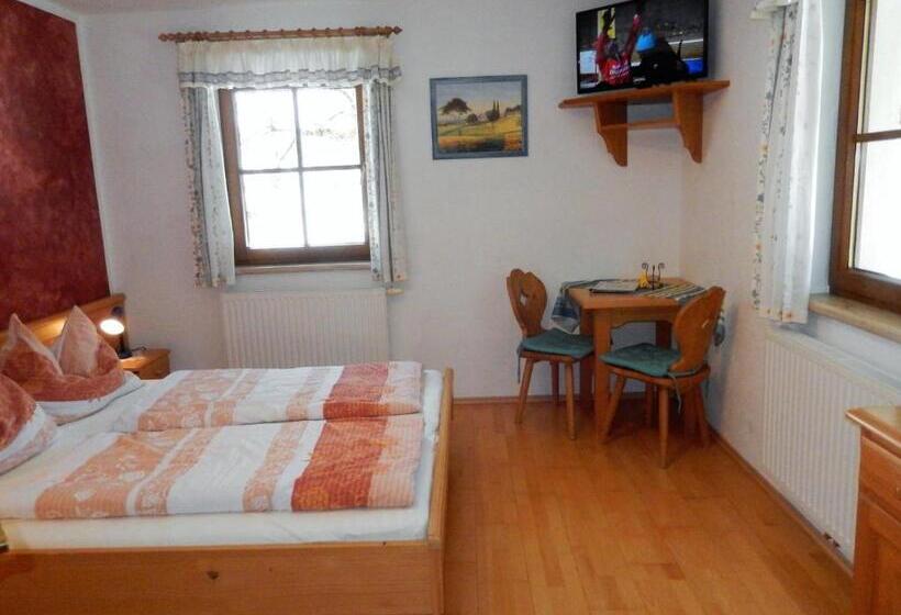 Otel Biobauernhof Poidlbauer