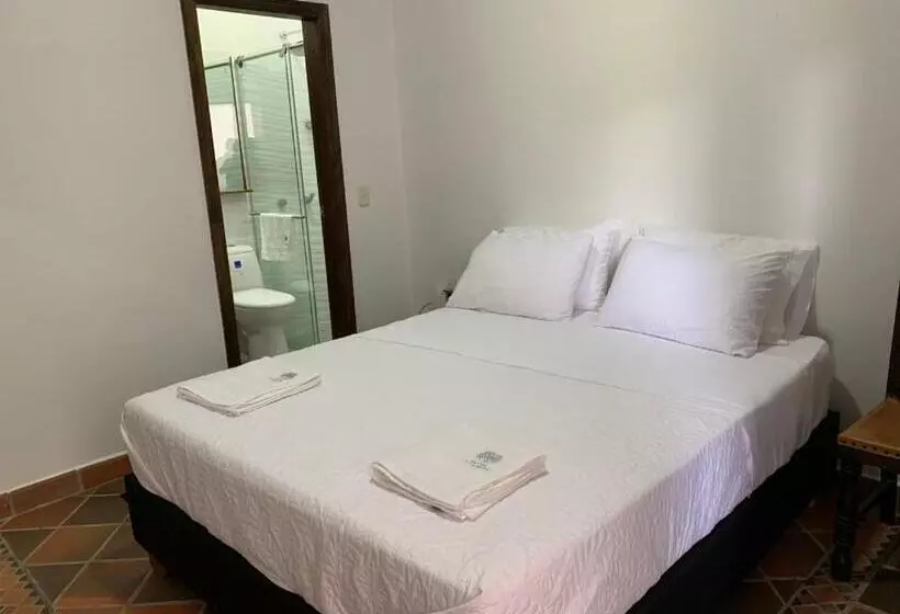 Hotelli La Hacienda Del Pienta