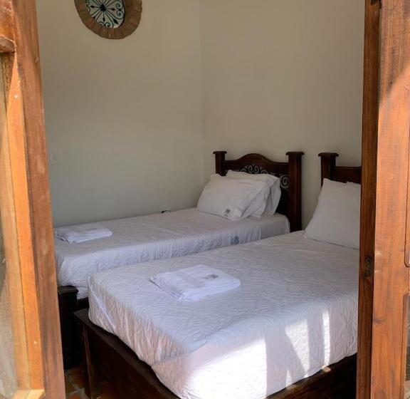 Hotel La Hacienda Del Pienta