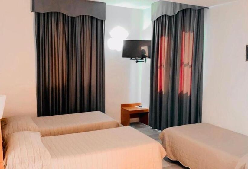 ホテル La Lanterna