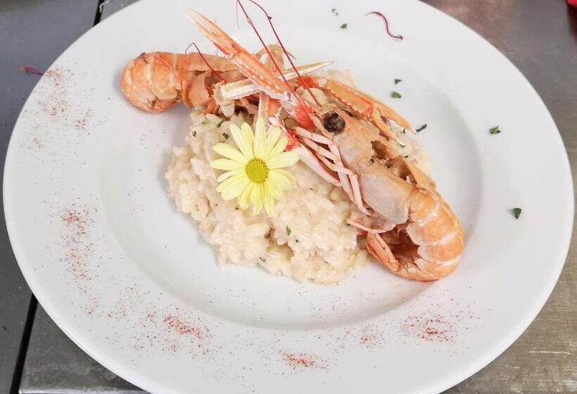 ホテル La Lanterna