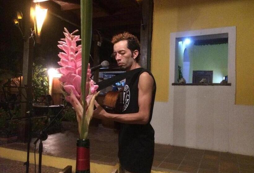 هتل La Posada Del Gecko