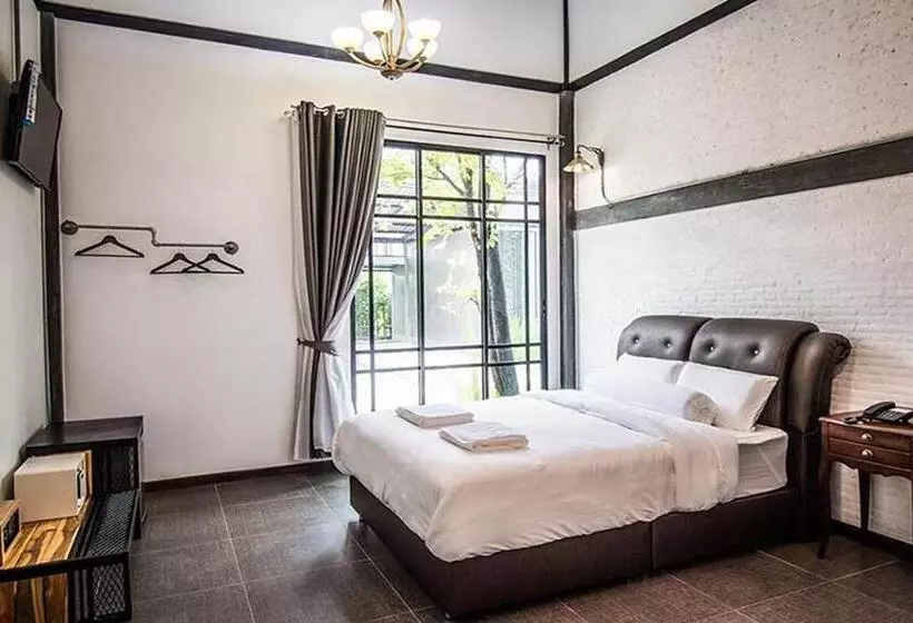 Hotelli Na Klongluang Boutique Resort