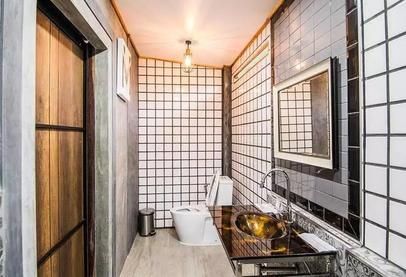 Hotelli Na Klongluang Boutique Resort