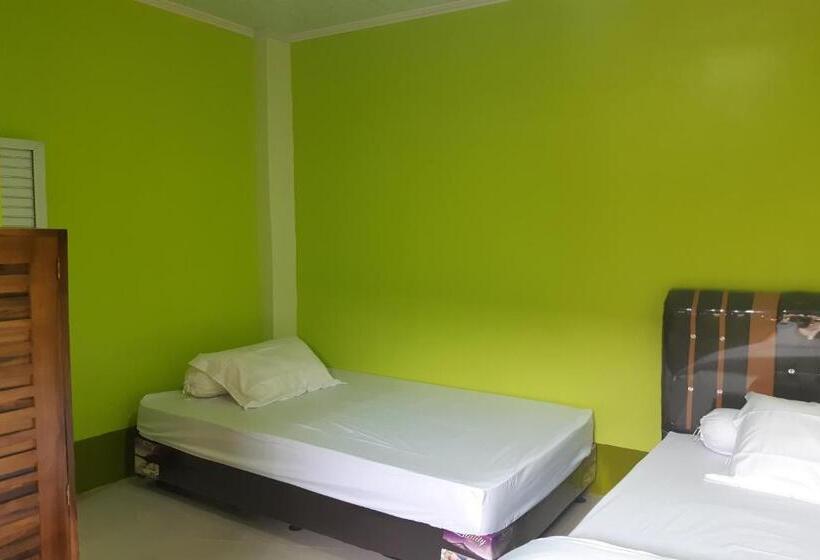 בית מלון כפרי Oyo 3487 Es Em Je Residence