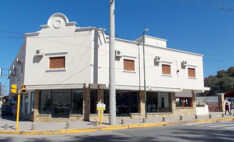 Hotel Portal De Los Valles