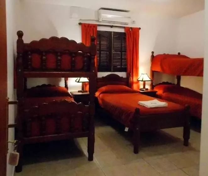 Hotelli Portal De Los Valles