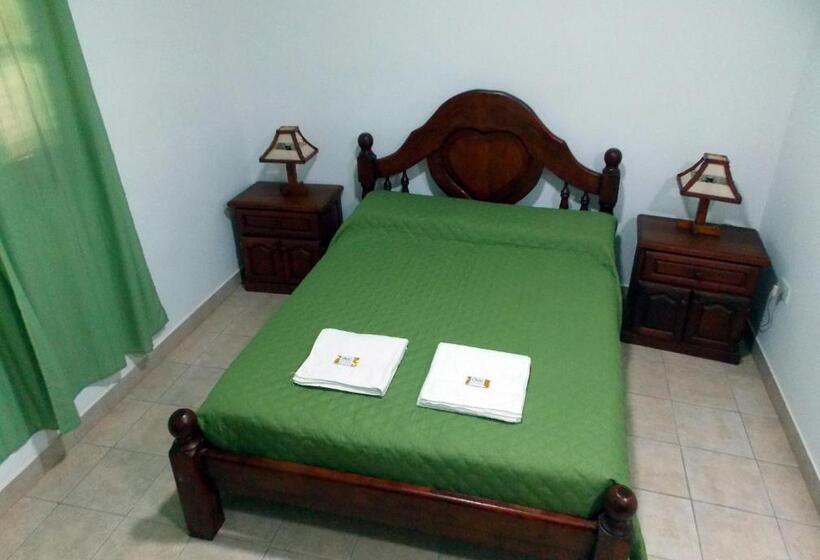 Hotel Portal De Los Valles