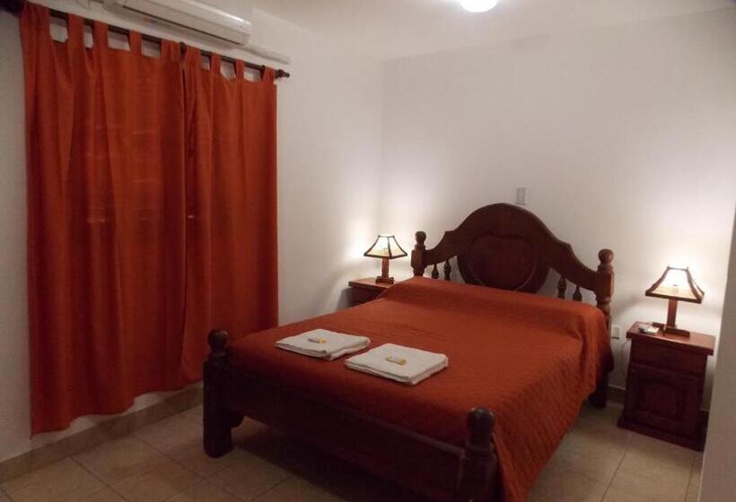 Hotel Portal De Los Valles