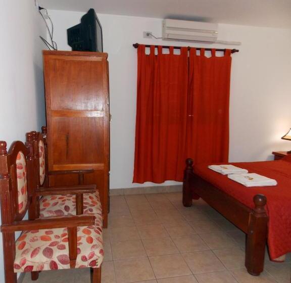 Hotel Portal De Los Valles