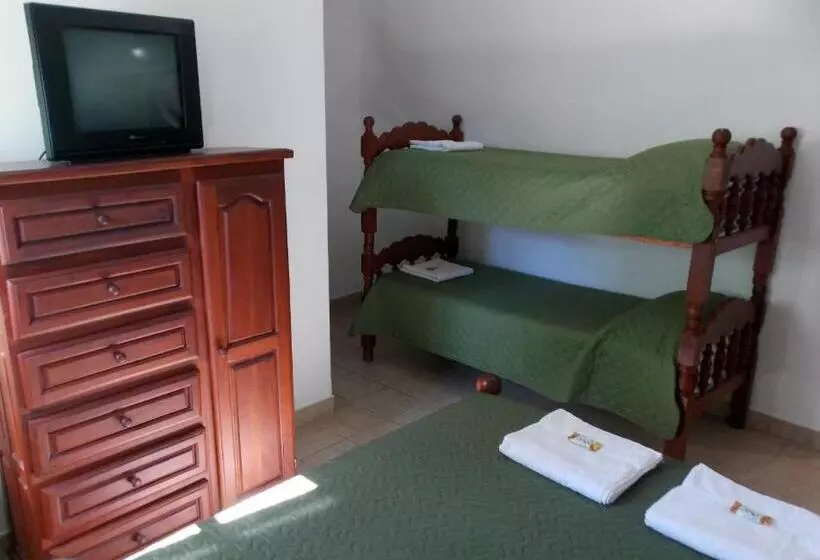 Hotelli Portal De Los Valles