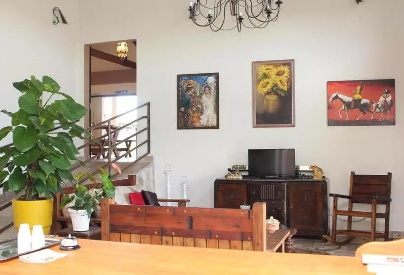 Hotelli Pousada Sítio Pedras De Minas