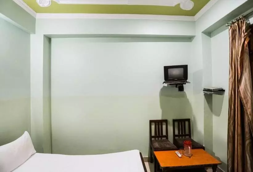 ホテル Spot On Kailash