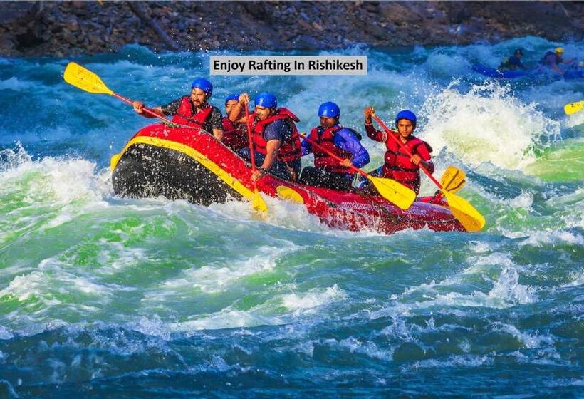 Oyo Hotel Mm Inn And Cafe