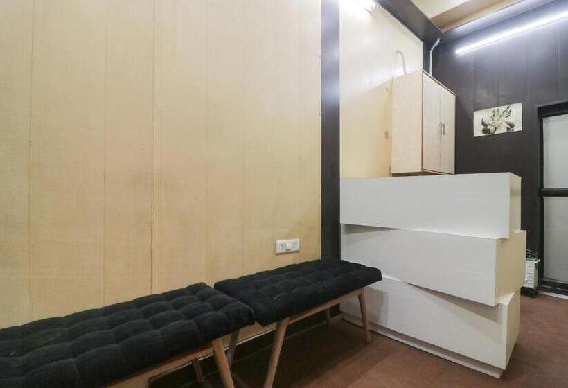 Oyo Hotel Mm Inn And Cafe