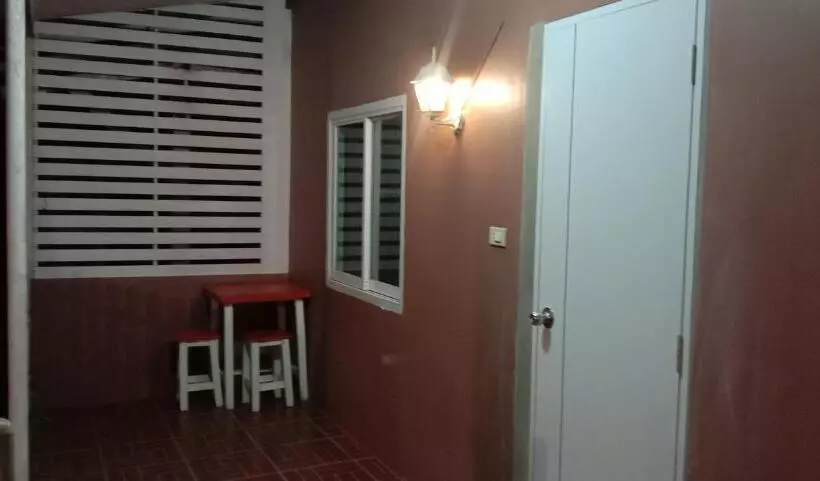 Majatalo Baan I Mhok Suanphueng