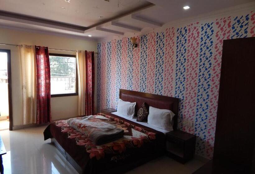 Pensjonat Basant Watika