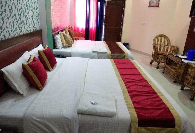 Pensjonat Basant Watika