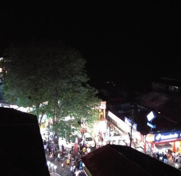 Pensjonat Basant Watika