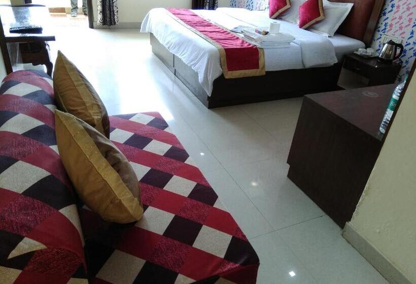 Pensjonat Basant Watika