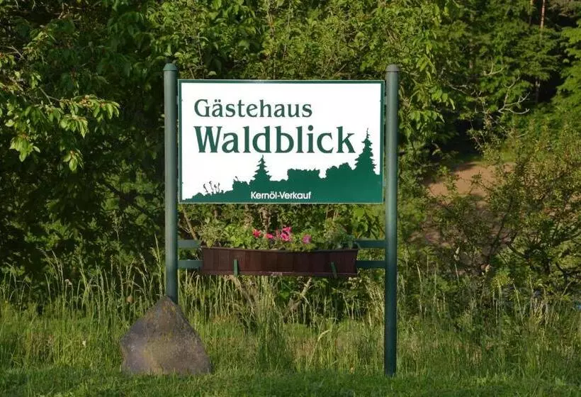 ペンション Gästehaus Waldblick