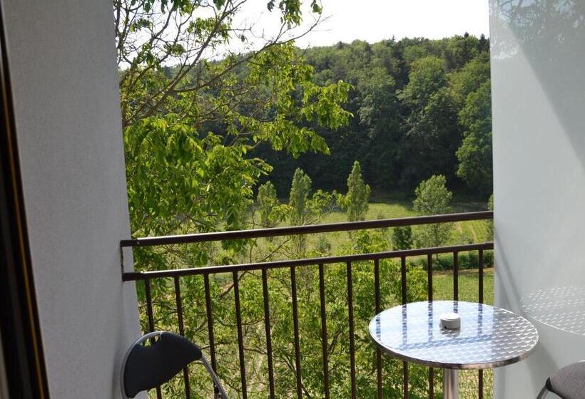 بنسيون Gästehaus Waldblick